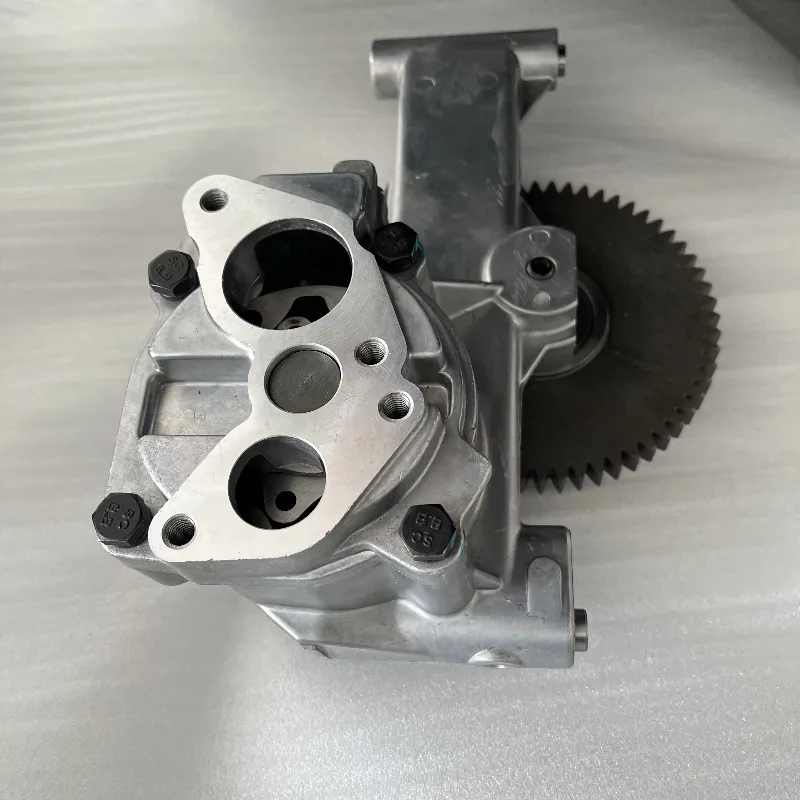 

Construction Machinery Excavator Loader Bulldozer Truck Parts 6D125 6D140 6D170 12V140 Engine Parts Oil Pump Water Pump