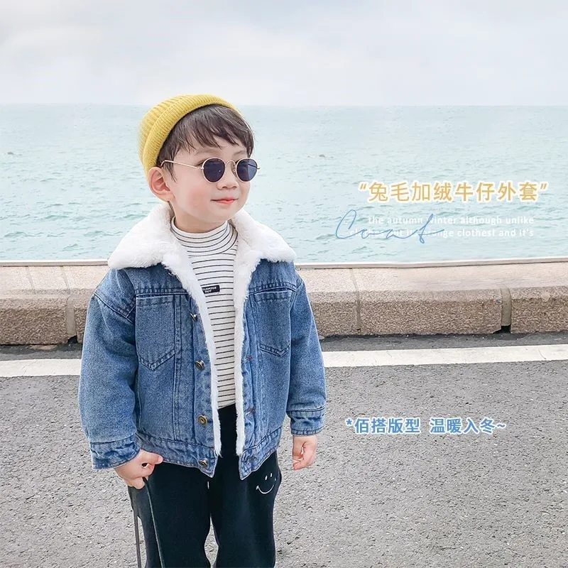 

2025 new Winter Baby Boys Denim Coats Cotton Padded Warm Jacket Down Parkas Kids Children Casual Comfortable Overcoats Clothes