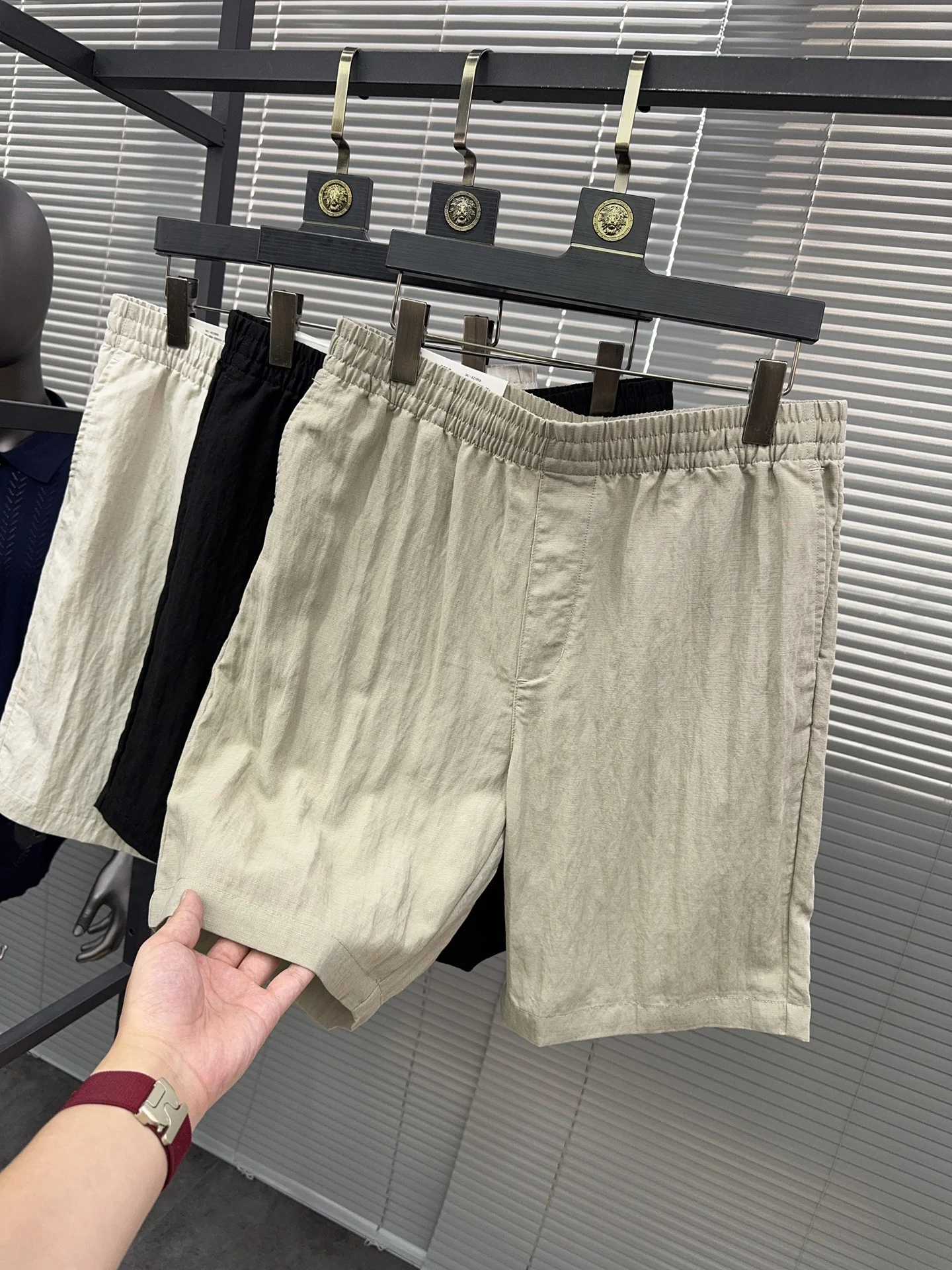 

Svip Luxury Linen Silk Men's orts Summer Lightweight Breathable Comfortable Straight Casual Five-Quarter Pants