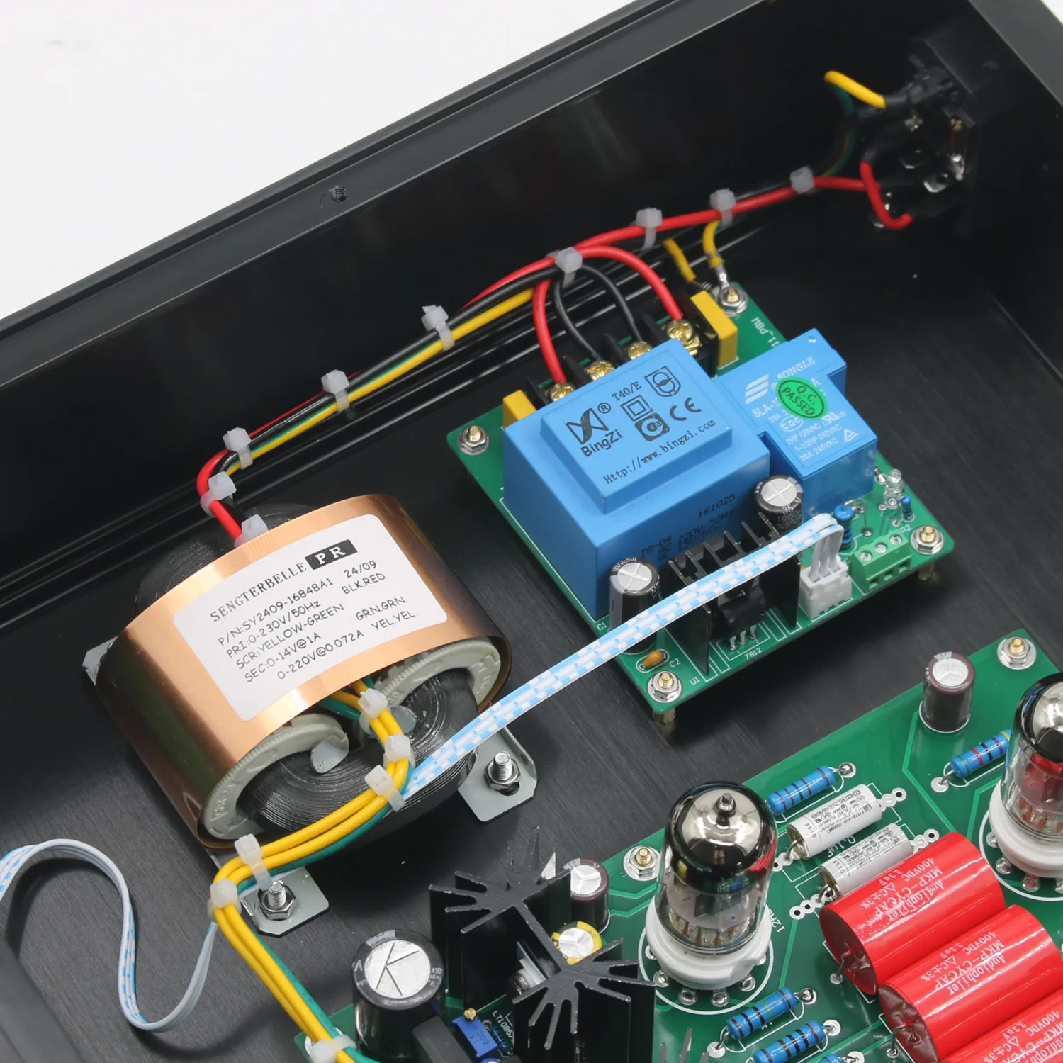 Base de preamplificador estéreo de tubo de preamplificador de volumen de relé de Control remoto HiFi en circuito de preamplificador CARY-SLP90