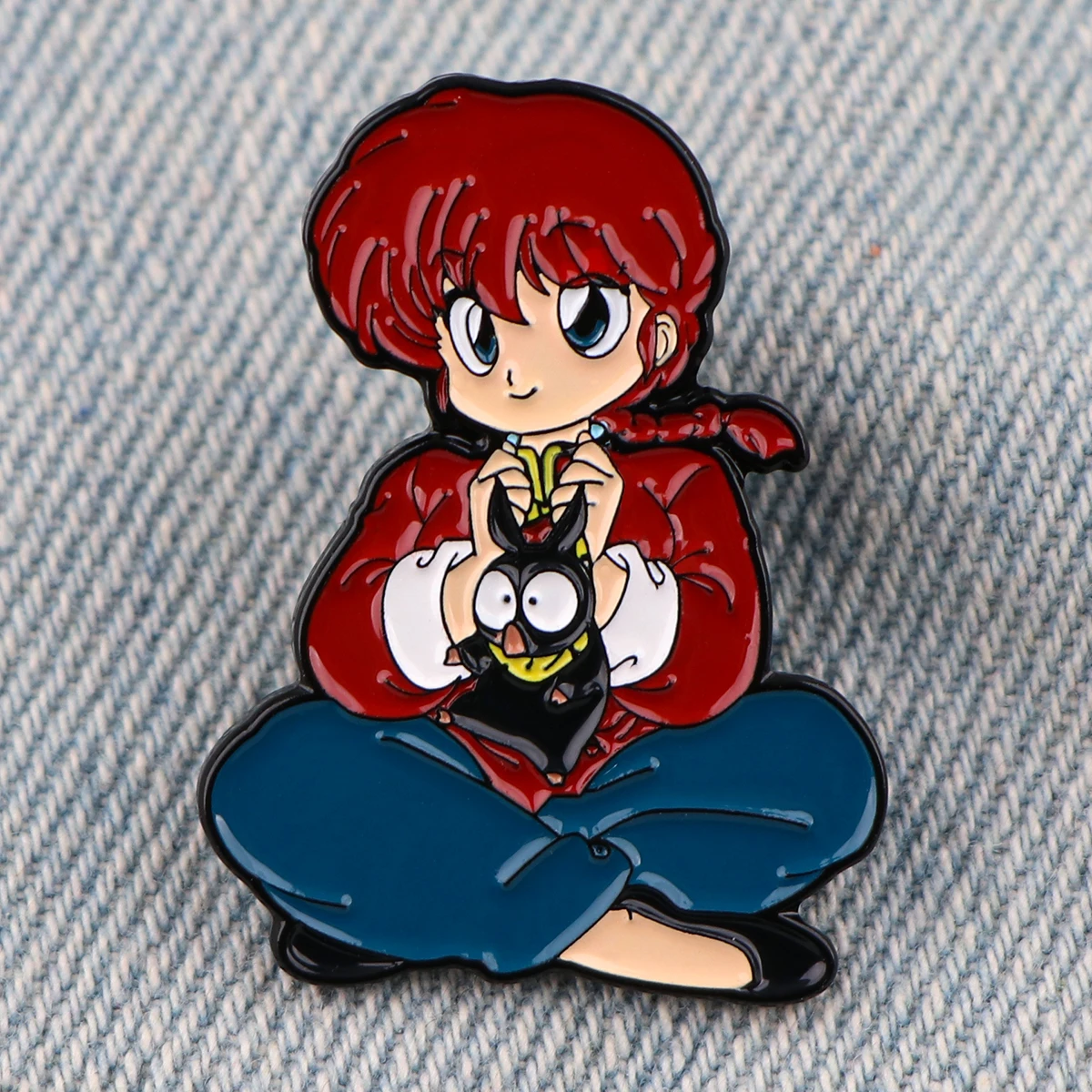 Anime Pig Enamel Pins Manga Brooches for Women Men Lapel pin Cartoon Metal Badge Collar Jewelry Costume Accessories Kids Gifts