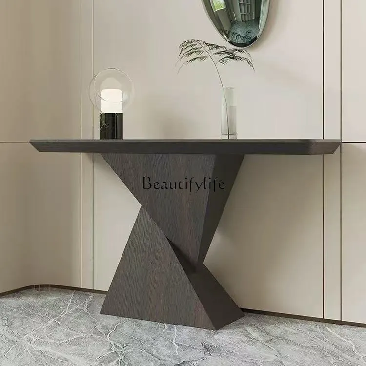 

02Italian minimalist high-end entry porch against the wall