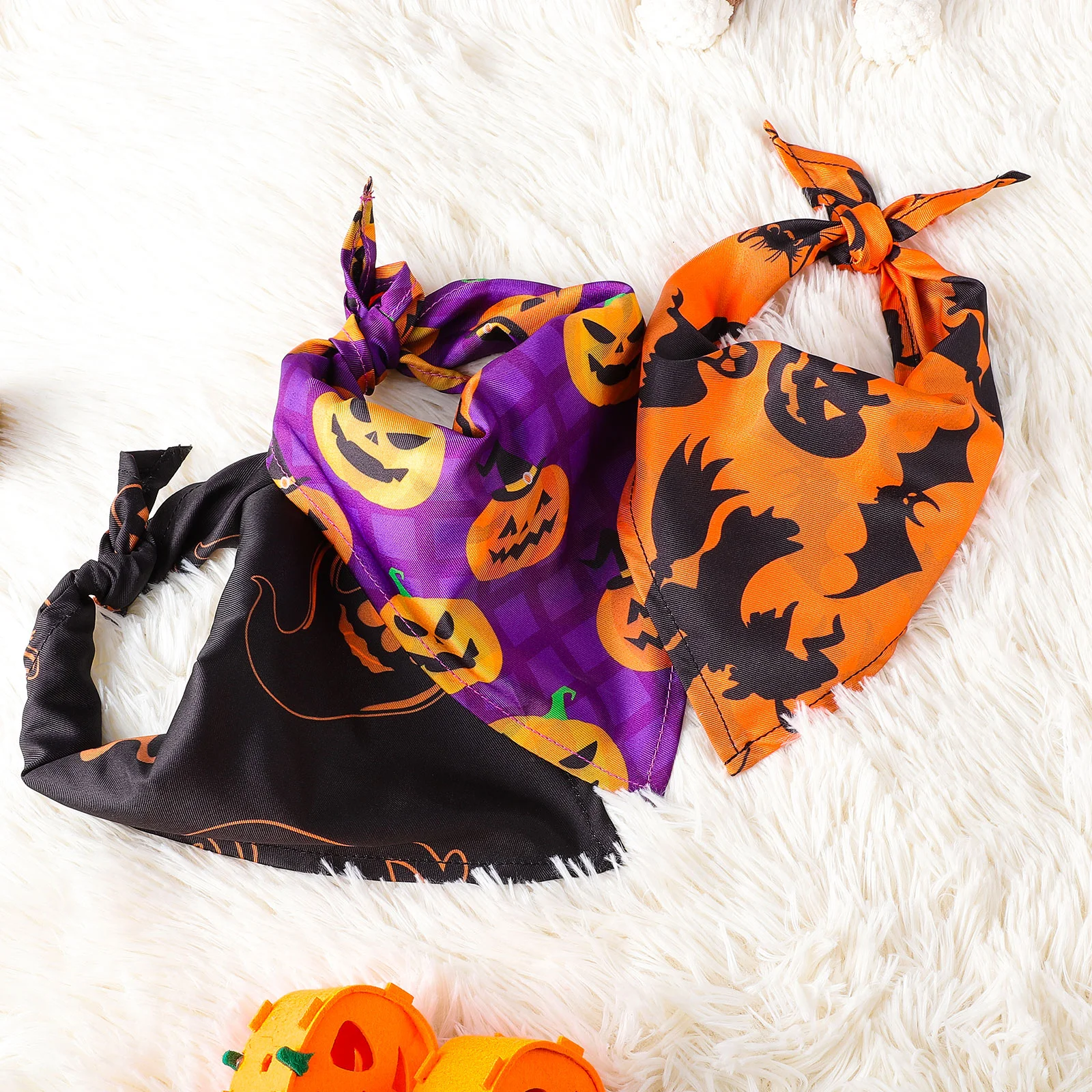 Asciugamano triangolare per cuccioli Decorazione per collo di animali domestici Accessori per costumi Bavaglini Collana per collare di Halloween per cani