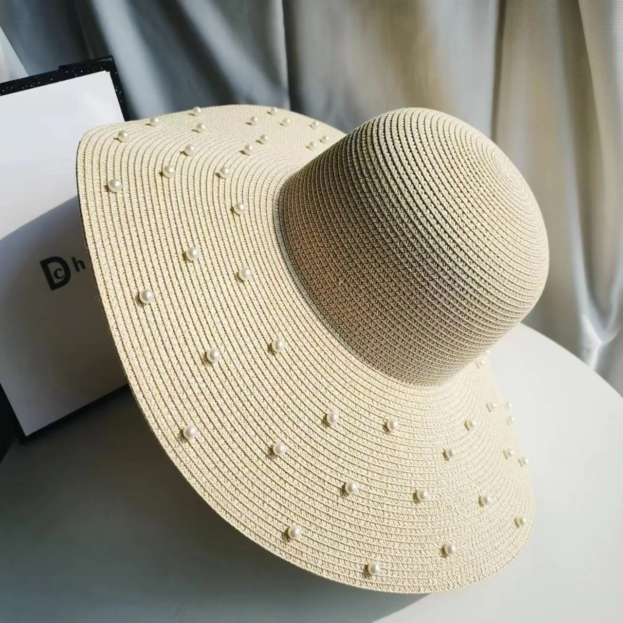 Handgefertigter Perlen-Strohhut für Damen, Sommerhut mit breiter Krempe, Jazz-Kappe, Urlaubshut, Sonnenschutz, Strandhut – Detail 3