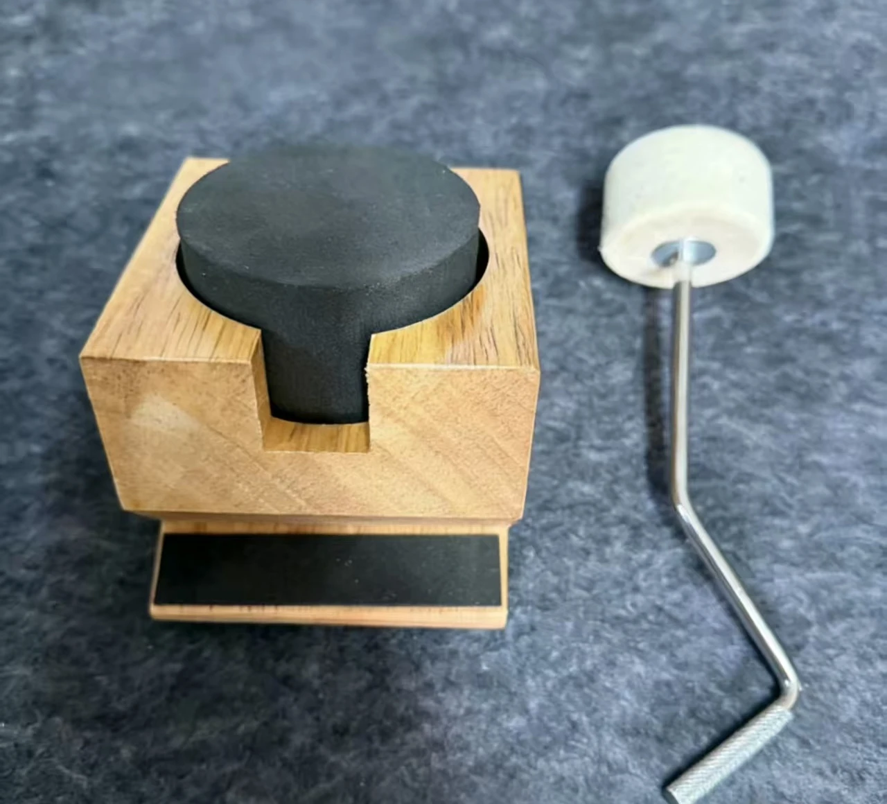 

Портативный деревянный тренажер для бас-гитары с резиновым основанием, бесшумный тренировочный пэд для ударных инструментов, аксессуар для перкуссии