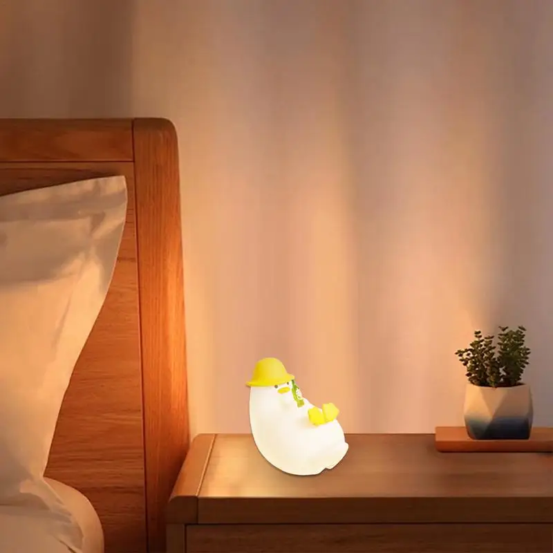 Lampada per anatra in silicone Silicone dimmerabile di 3 gradi che tiene bottiglie di birra Luce notturna Lampada da tavolo a luce soffusa Ricarica USB per gli occhi