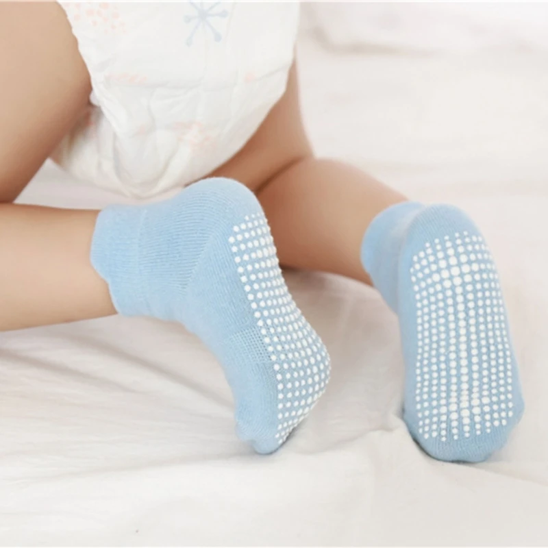 77HD Chaussettes de sol antidérapantes pour bébé Chaussettes en coton pour bébé pour une marche et des récréations stables