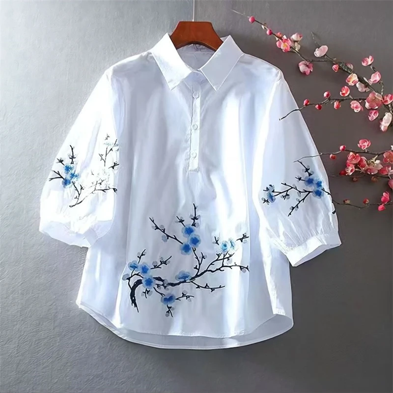 Women\'s Chinese Style Vintage Flower Embroidery White Shirt 2024 Summer Fashion Lapel 3/4 Sleeve Blouse Simple Casual Loose Tops