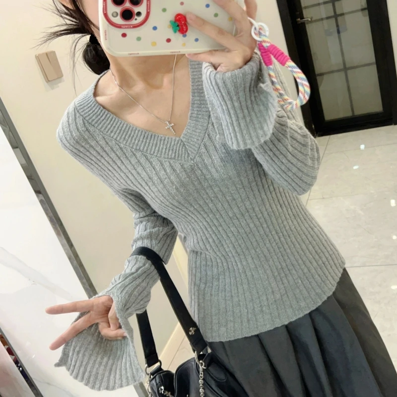 المرأة رمادي الخامس الرقبة متماسكة سترة سليم صالح كم طويل قاعدة طبقة الكورية عادية شيك حار فتاة الخريف الشتاء بلوزات على الموضة