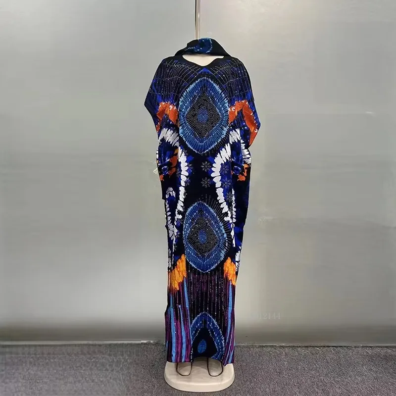 Elegantes Blumen-Abaya, bescheidenes modisches Kleid, muslimische Baumwoll-Gebetsrobe für Frauen, Dubai, islamische Kleidung mit Schal