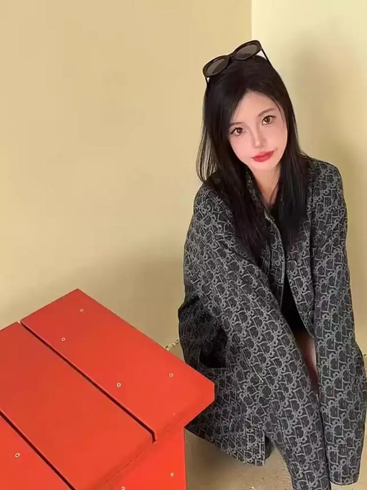 

Американский Sle Ретро Синий Джинсовый Джинсовый Джинс с Цветочным Принтом Женская Весенняя Повседневная Свободная Кройка Sweet Cool ort Верхняя Одежда