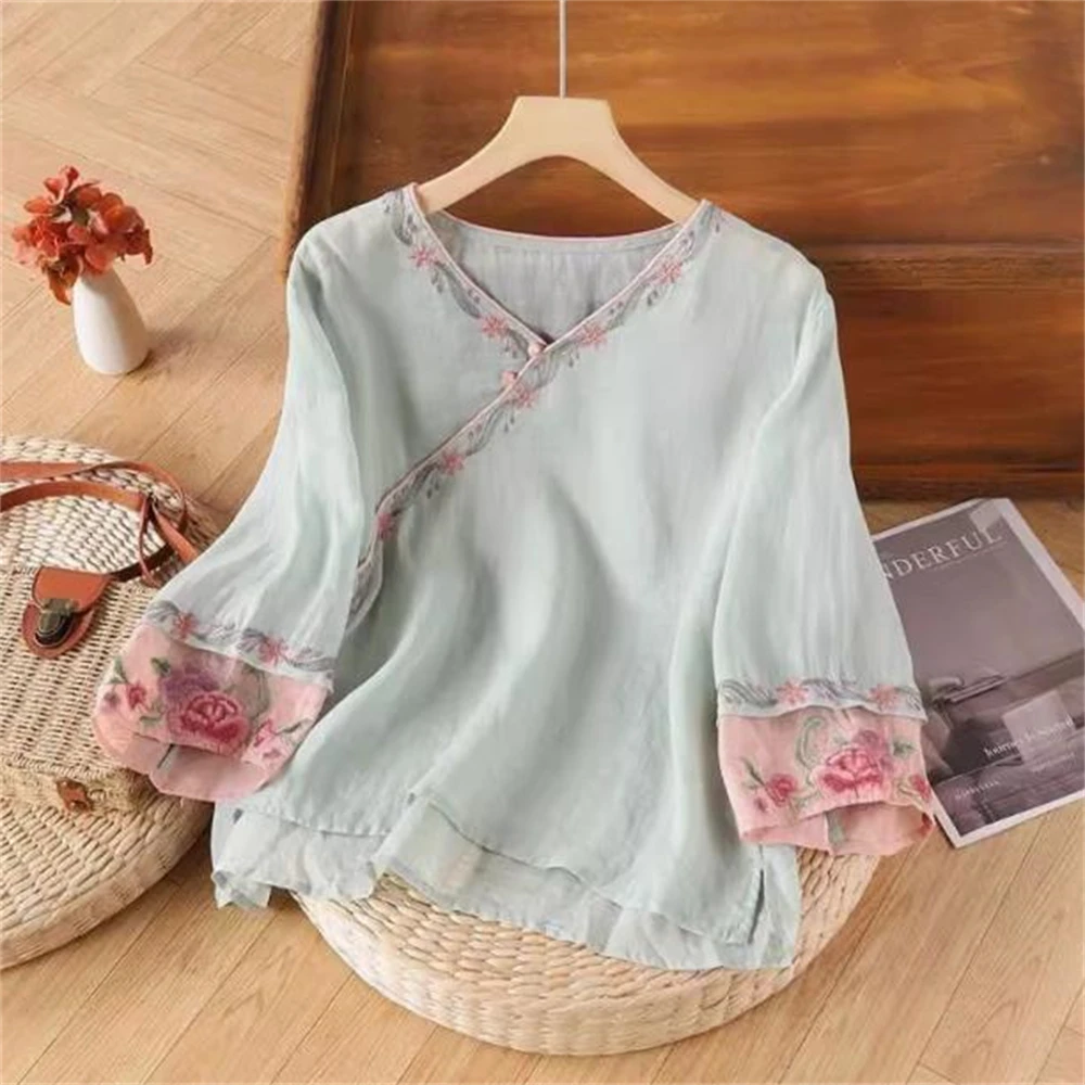 

Summer Plate Button New Style Ethnic Retro Shirt Literary Loose Embroidery Hedging Thin Women Summer Cotton Linen Top Slanted