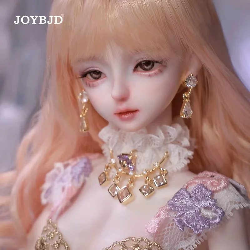 

Euterpe1/4BJD Doll FullSet with Garnet Body Messenger of Spring Fantasy Violet Romantic Court Style Resin Art Ball Jointed Doll