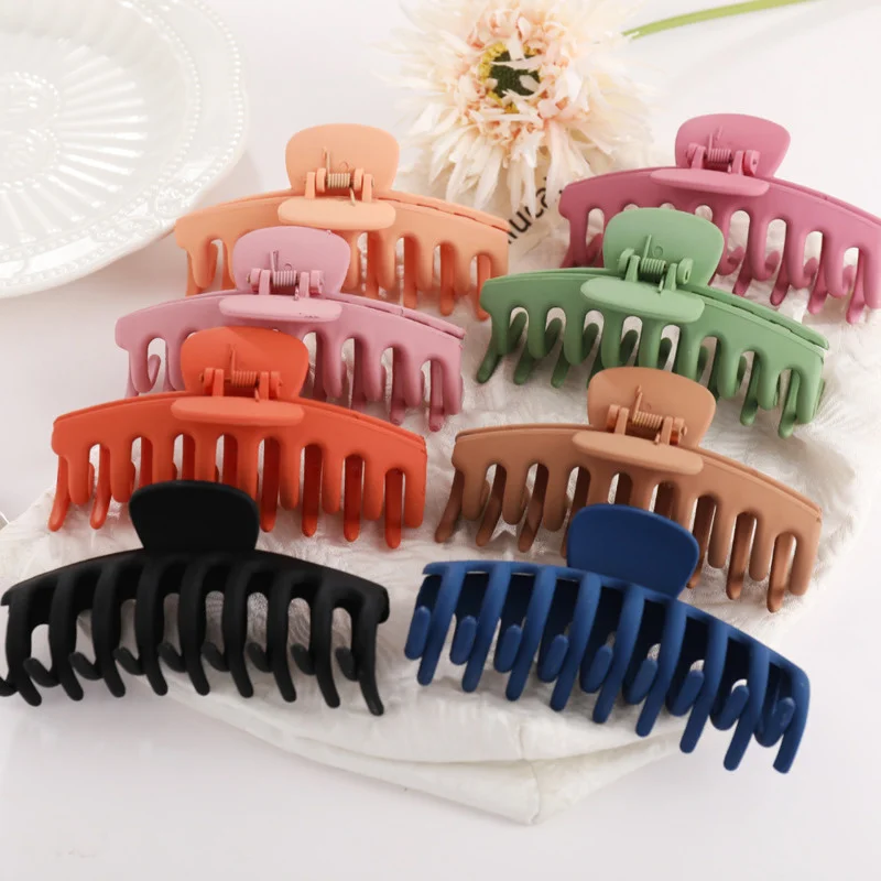 2022 Korean Solid Big Hair Claws Elegant Frosted Acrylic Hair Clips Hairpins Barrettes Headwear For Women Girls Hair Accessories