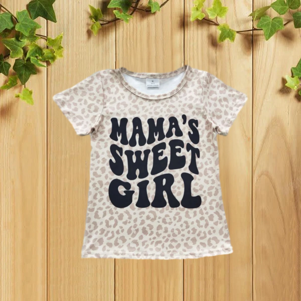 

6.3 GT0185 Mama's Sweet Girl Leopard Print Khaki Short Sleeve Children's Top Cute Animal Pattern Kids' T-Shirt for Girls