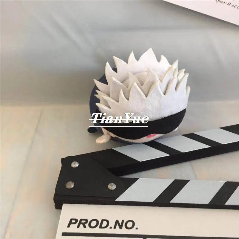 Śliczne Satoru Gojo Itadori Yuji Fushiguro Megumi 3D leżące miękkie nadziewane świąteczne zabawki prezentowe brelok wisiorek 10cm