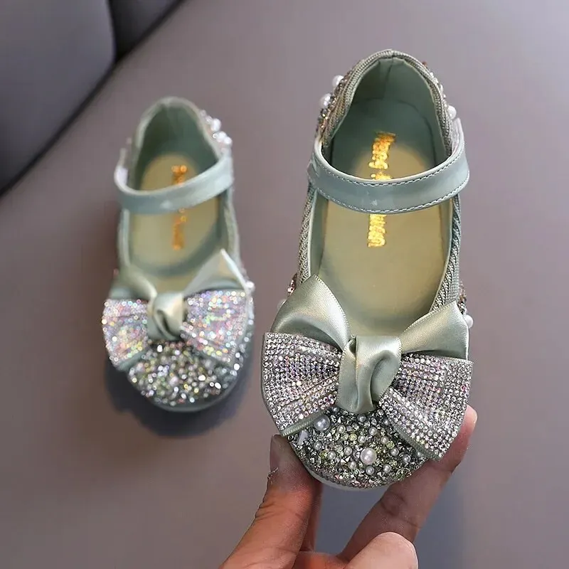 Skórzane buty dziecięce Rhinestone Bow Princess Girls Party Dance Shoes Baby Student Flats Kids Performance Shoes D785