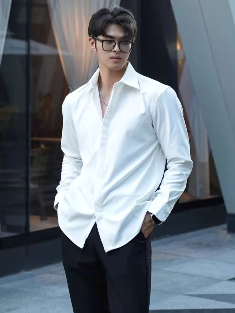 

Men's Loose Long Sve irt White Casual Briti Sle Iron-Free Western Suit Base Layer Trendy Button-Up Cotton lin