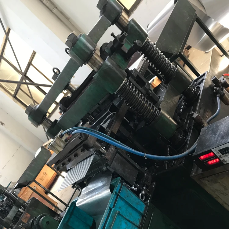 Wärme Austausch Fin Mechanische Metall Punching Fin Press Line Maschine