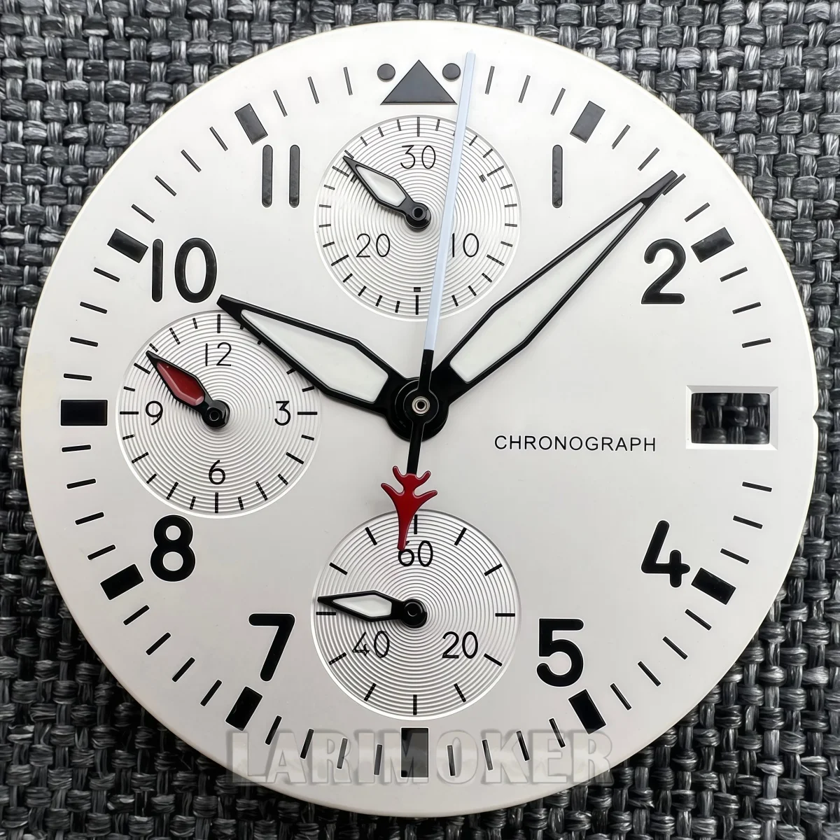30MM Chronograph Watch Dial Luminous Digital Dial And Pointer Calendar Window Are Suitable For VK67 Quartz Movement Watch Parts