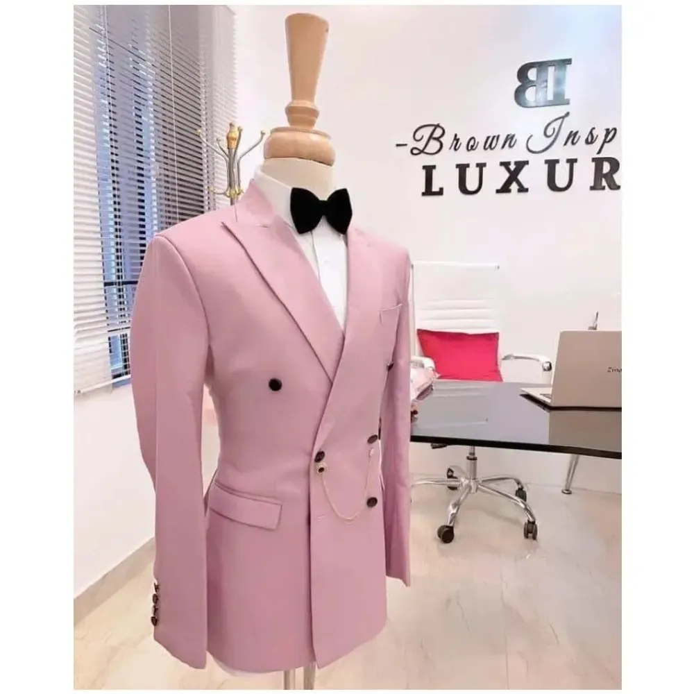 

Pink Men Suits Peaked Lapel Double Breasted WeddingGroom Tuxedos For Man Formal Elegant Blazer Sets Custom 2 Pieces Jacket+Pants