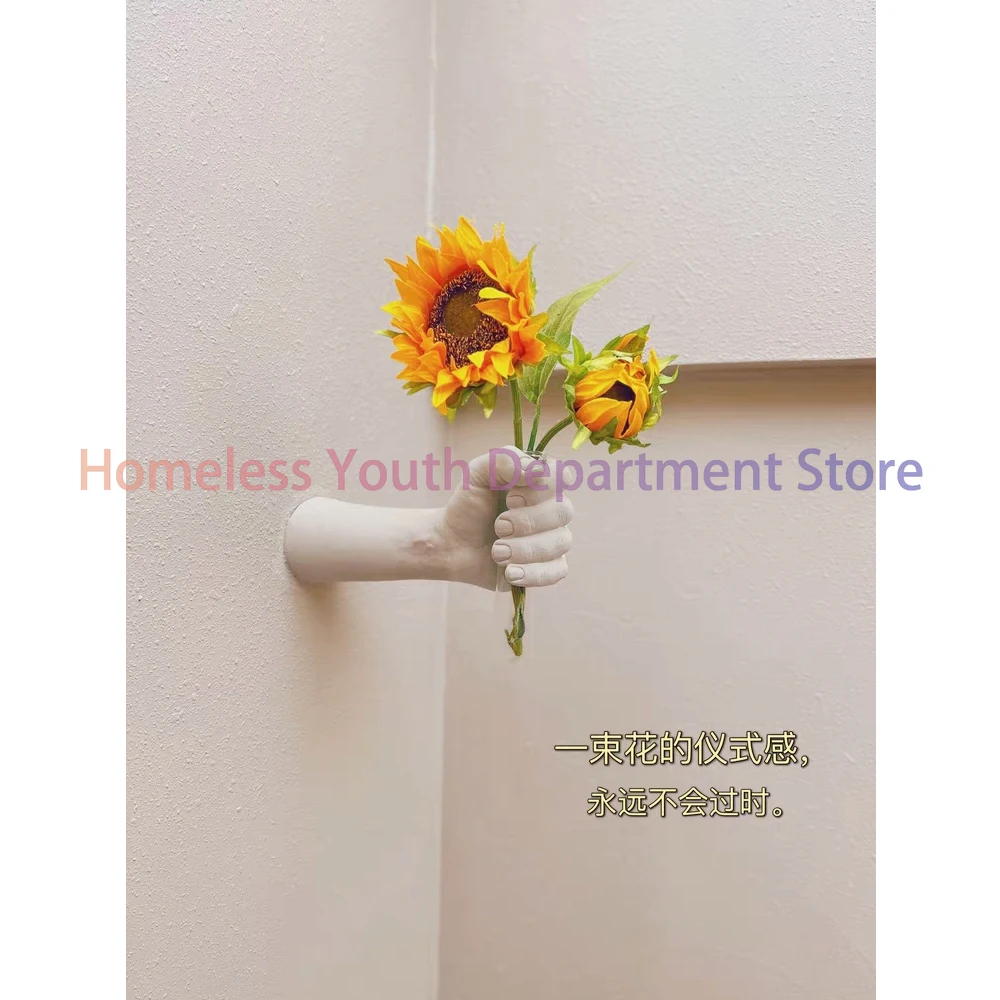 Wall art installation vase, wall soft decoration creative wall hanging flower arrangement, store door decorative sculpture
