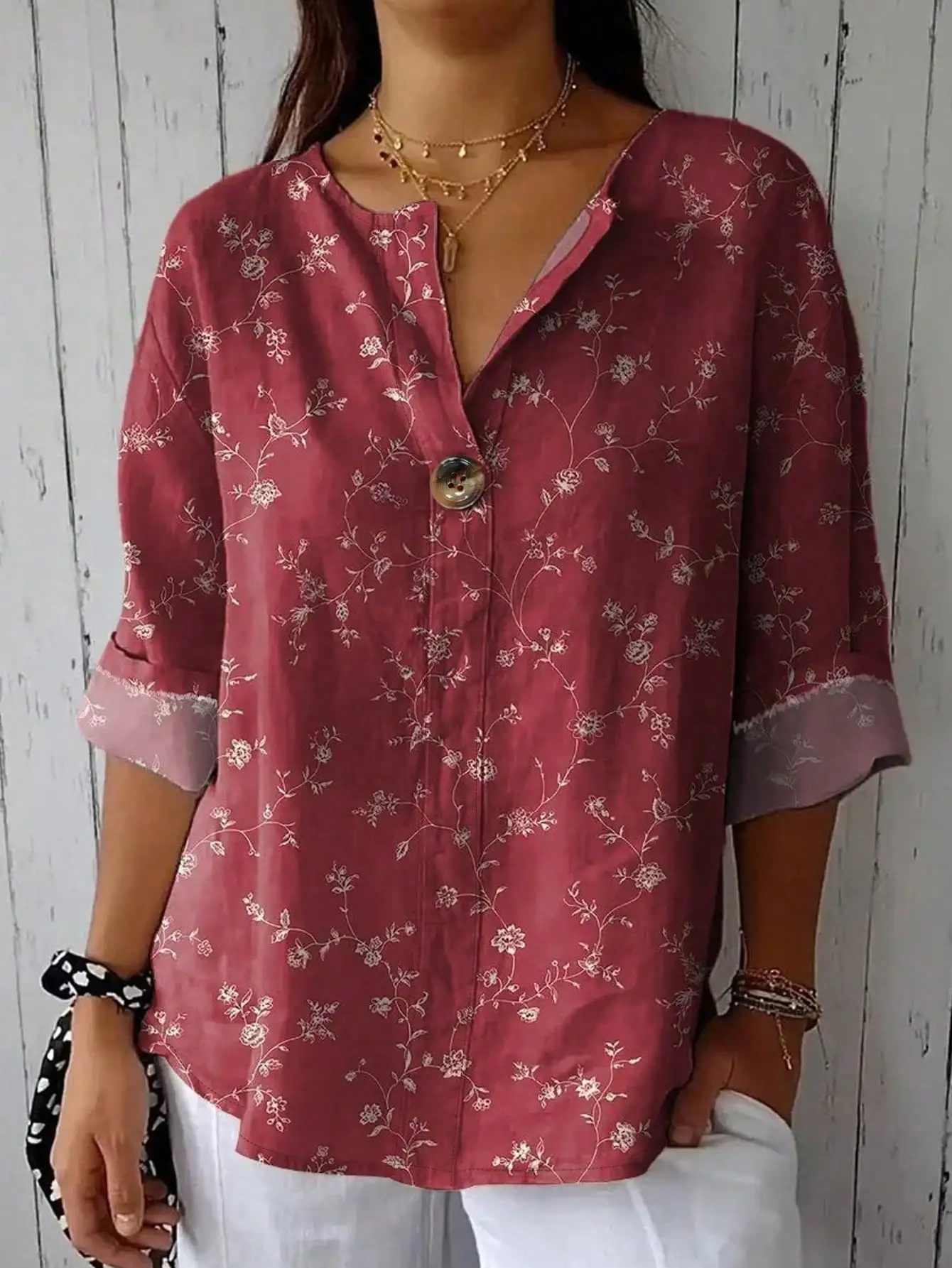 

Camisa informal con estampado floral retro para mujer