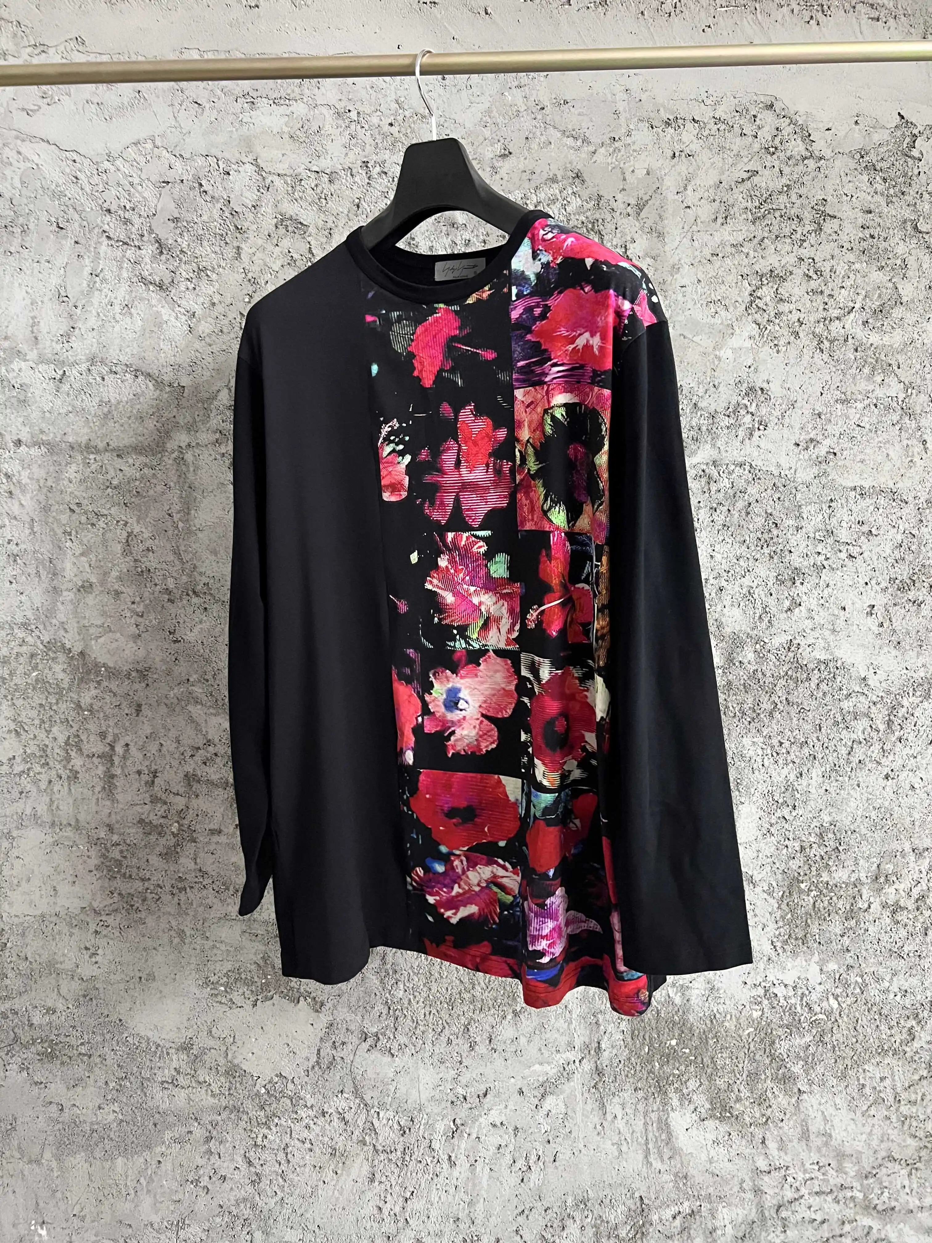 Inkjet floral picture book printing, long-sleeved T-shirt, round-neck, original design for men and women, dark