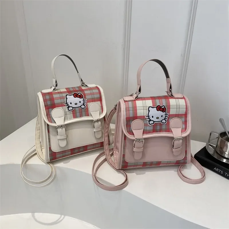 حقيبة ظهر Hello Kittys Sanrios للأطفال بتصميم جديد للترفيه حقيبة ظهر للسفر محمولة بكتف واحد على طراز الكلية للفتيات