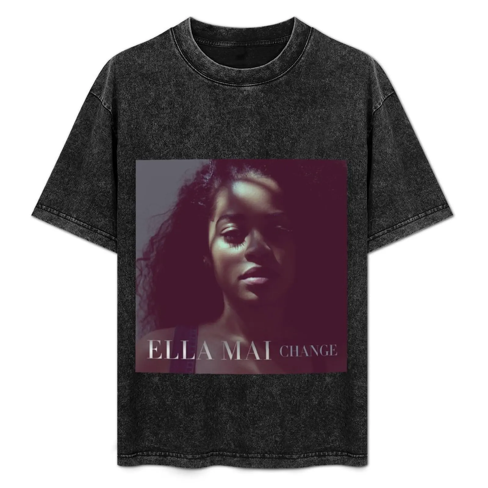 

Ella Mai T-Shirt Holiday Party T-Shirt for Men