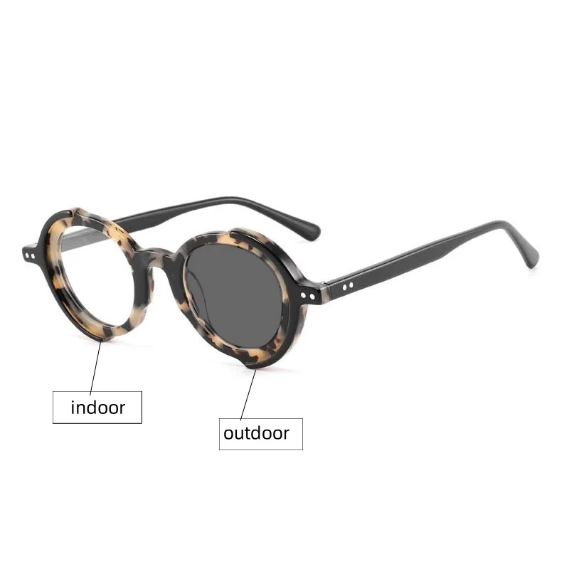 

Round Photochromic Myopia Glasses Men Women Prescription Nearsighted Glasses Outdoor Discolored Driving Eyewear -0.5 To-6.0