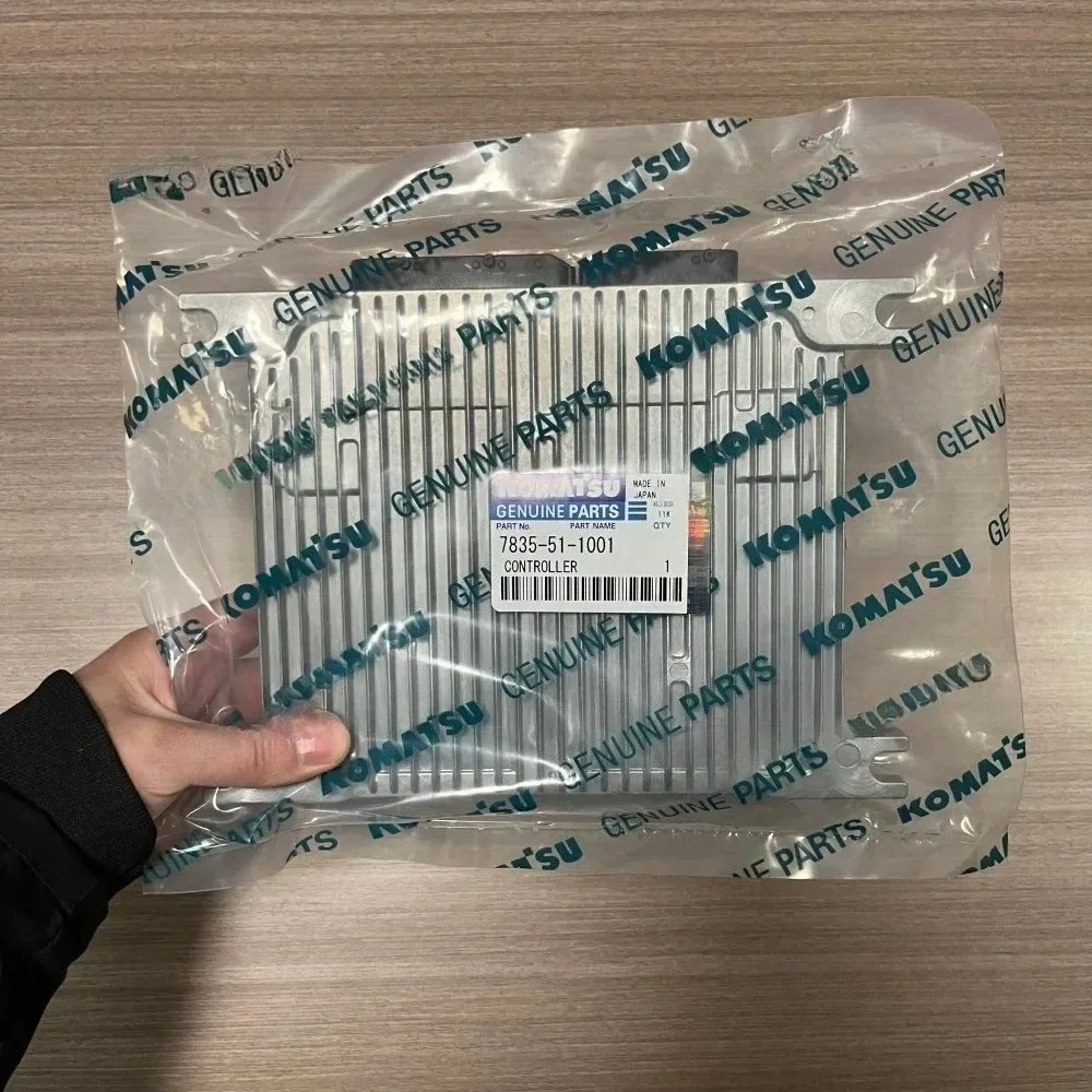 Controller Komatsu Escavatore PC210-10M0 7835-51-1001 7835-51-1002