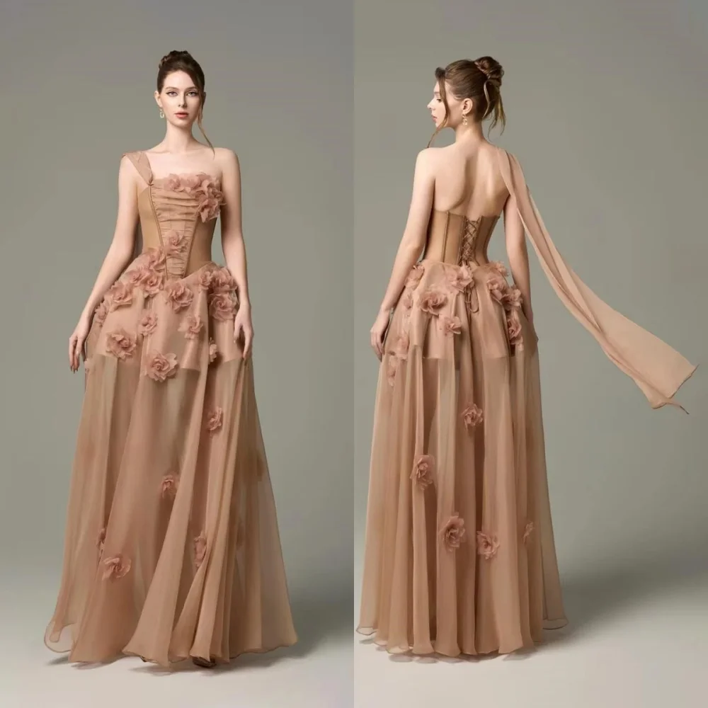 

Customized Exquisite Ruched Women Prom Dress Strapless Charming Ruffles Lace-up Flower Applique Party Dress Women Evening Gown