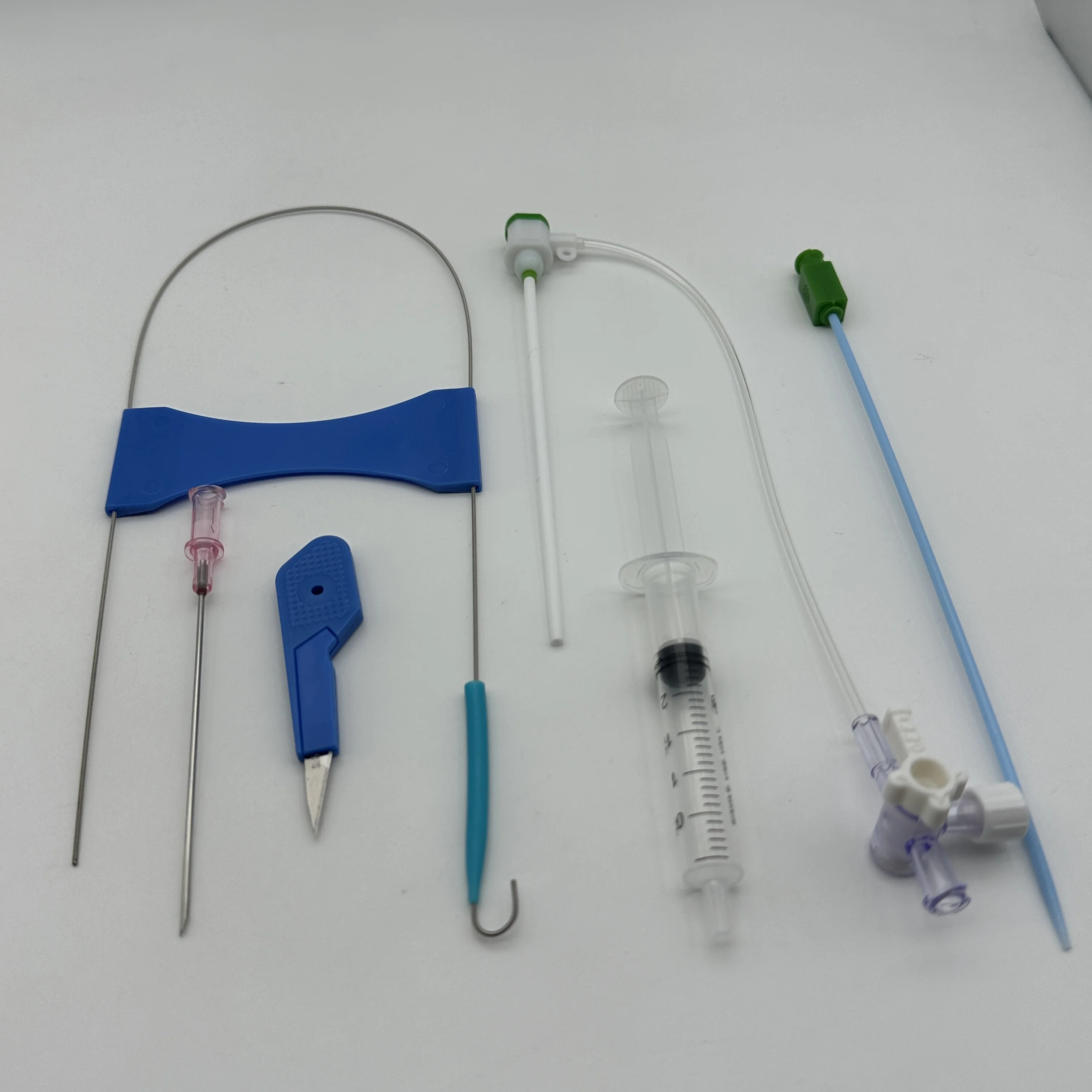 2025 Opaque expansion tube for easy visualization Lock design for faster insertion Disposable blood transfusion apparatus