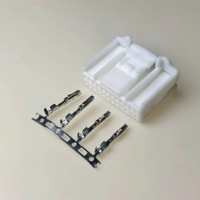 5PCS 1318917-1/1473413-1 Original 24-hole, automotive connector, host plug, shell, wire harness