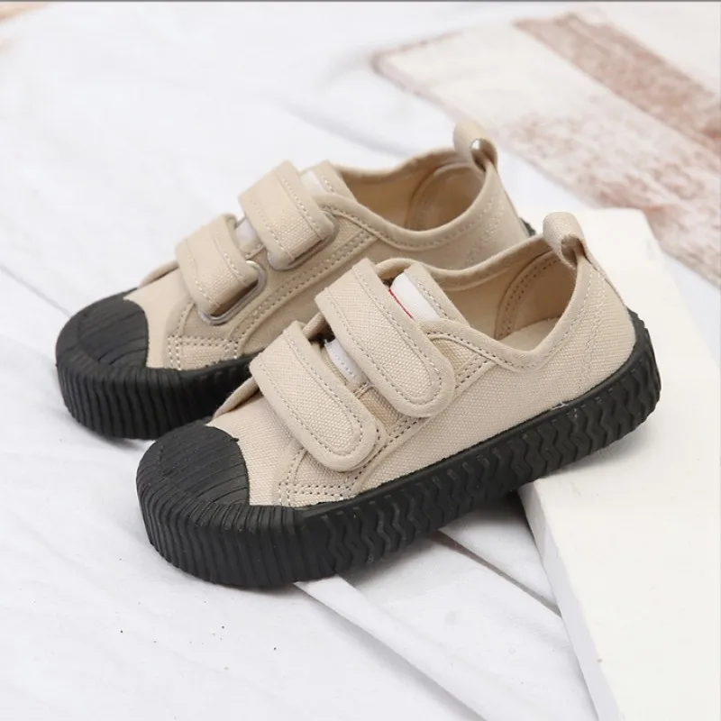 Candy Colored Low Top Children's Canvas Shoes 2026 New Boys' Breathable Sports Shoes Girls' Soft Sole Baby Walking Casual Shoes
