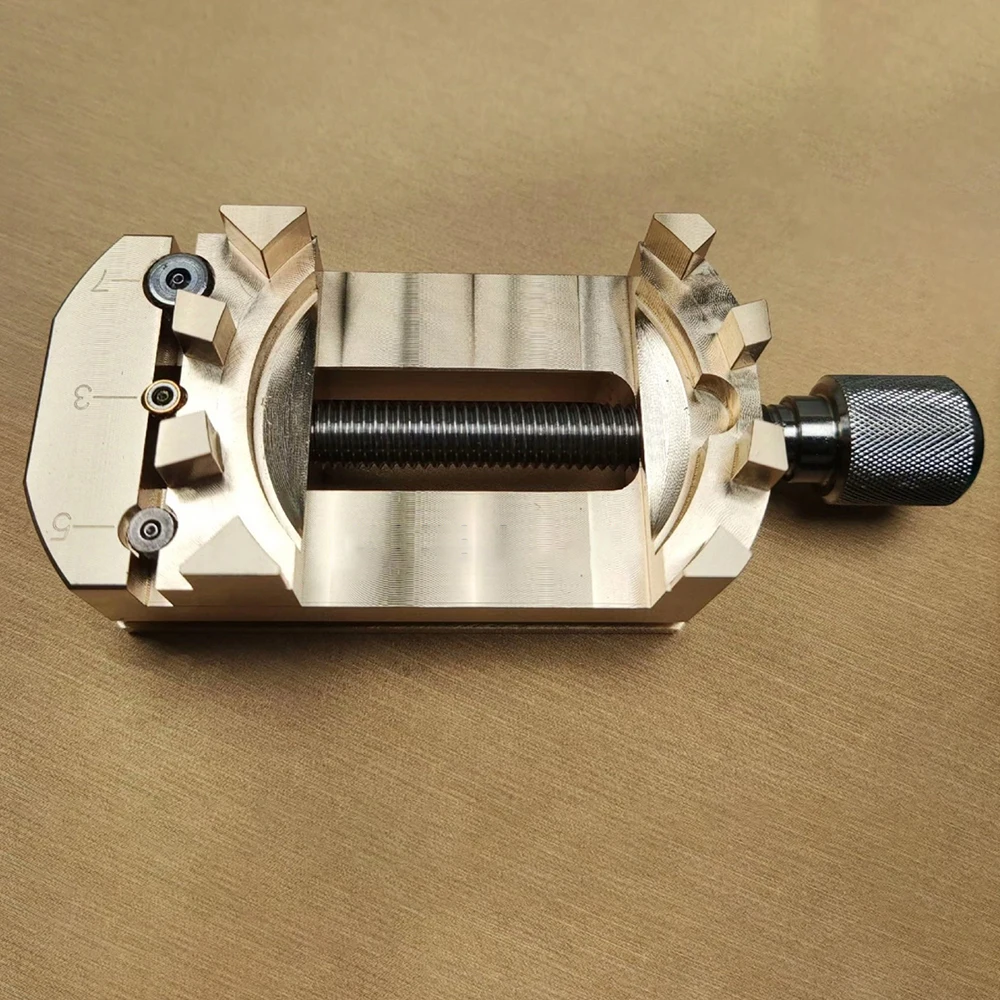 

Медные многофункциональные универсальные настольные тиски — держатель для ремонта часов для корпуса и ремешка (макс. 48,8 мм)