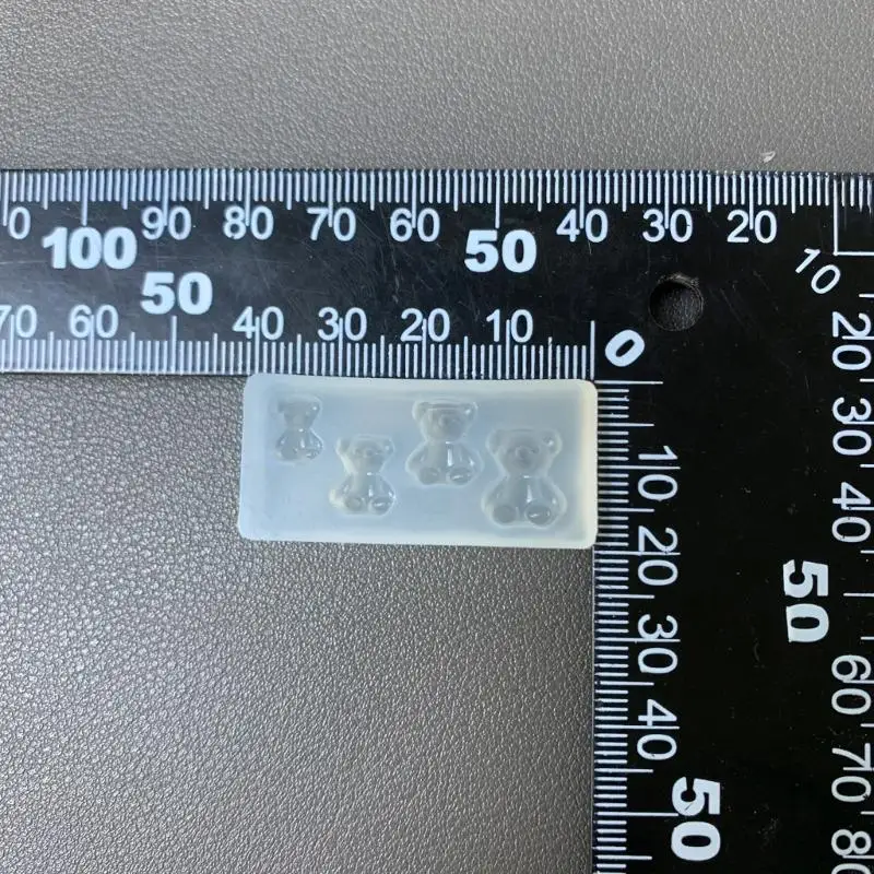 Innovative Bear Nail Flexible Silicone Mould for Crafting Unique Patterns Soft and Sturdy for Different Nail Sizes