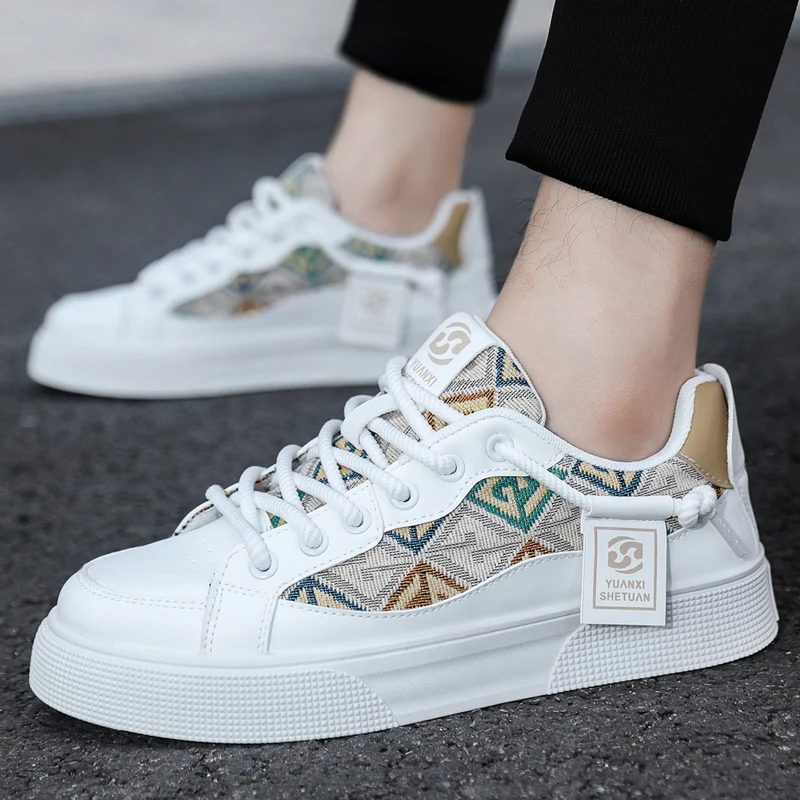 

2025 New Trendy Breathable Thick Soled Low Cut Comfortable, Small and Unique Casual Sports Board Shoes for Men