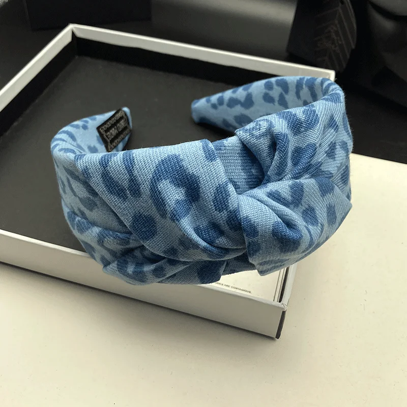 Modisches Internet-Trendprodukt: Neues Leopardenmuster-Haarband für Frauen mit hohem Haaransatz, vielseitig einsetzbar für Outdoor-Shopping. – Detail 6