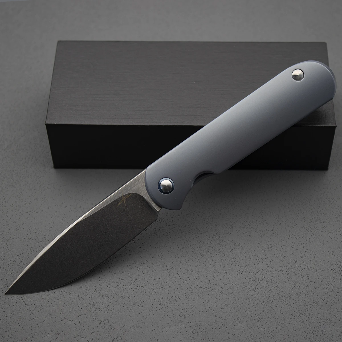 ROYAT Shamwari Front Flipper Folding Knife 3.5