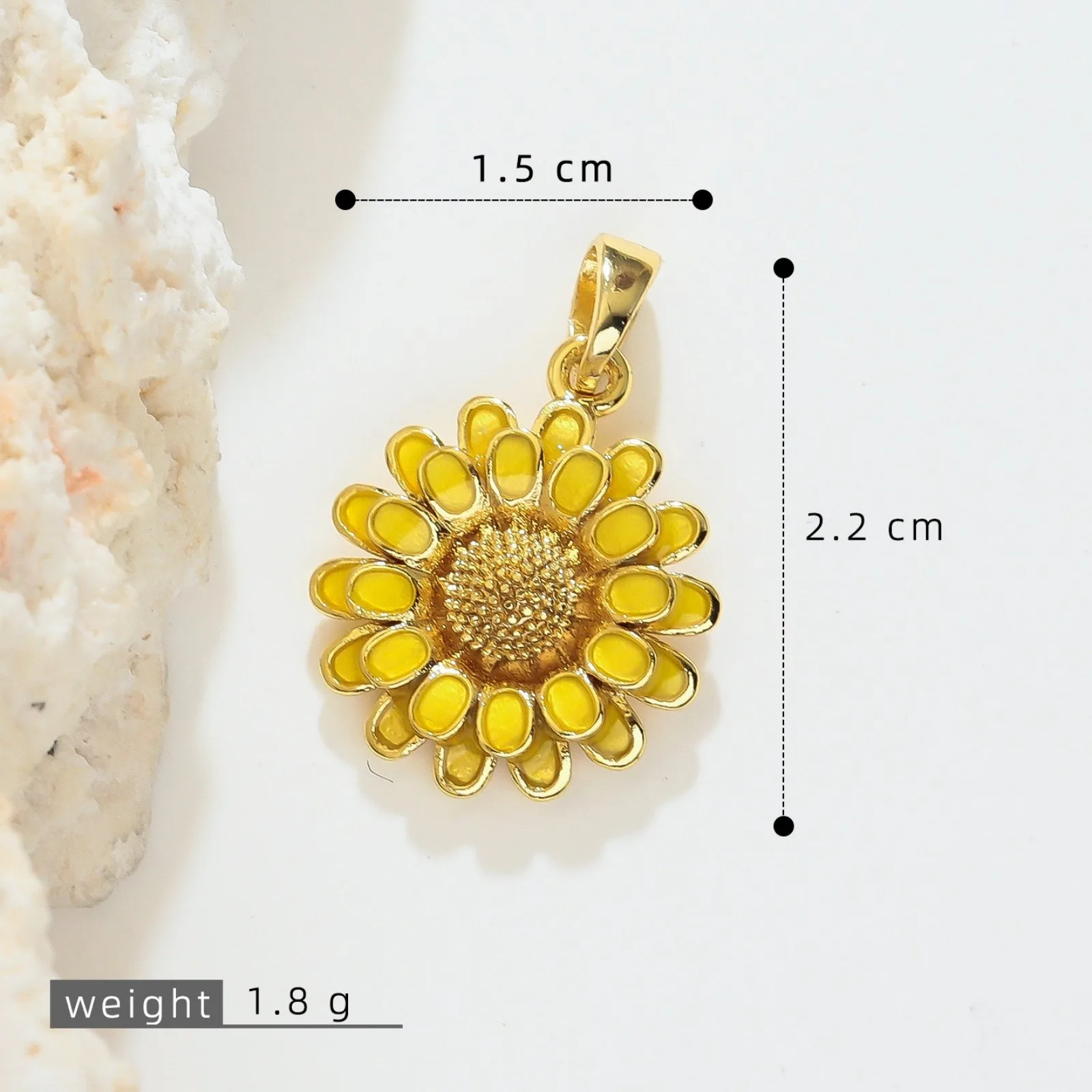 1 Stück Gänseblümchen-Blumen-Emaille-Anhänger mit klaren Zirkonia-Steinen, 18K vergoldeter Messing-Anhänger für DIY-Halsketten-Schmuckherstellung, Großhandel – Detail 4