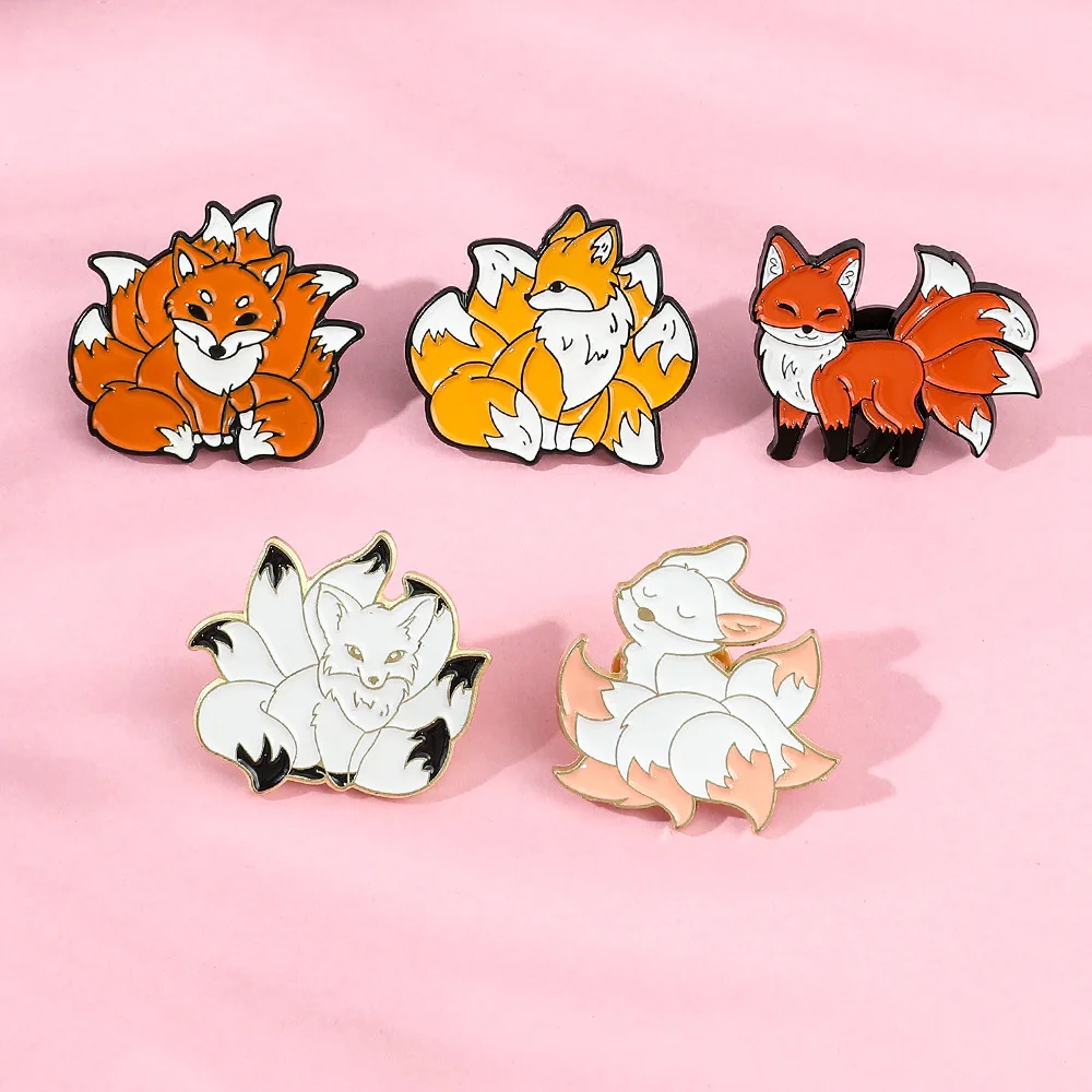 

Creative Nine Tailed Fox Enamel Lapel Pin, Mythical Creature, Interesting Brooch Badge, Versatile Accessory, Cartoon Friend Gift