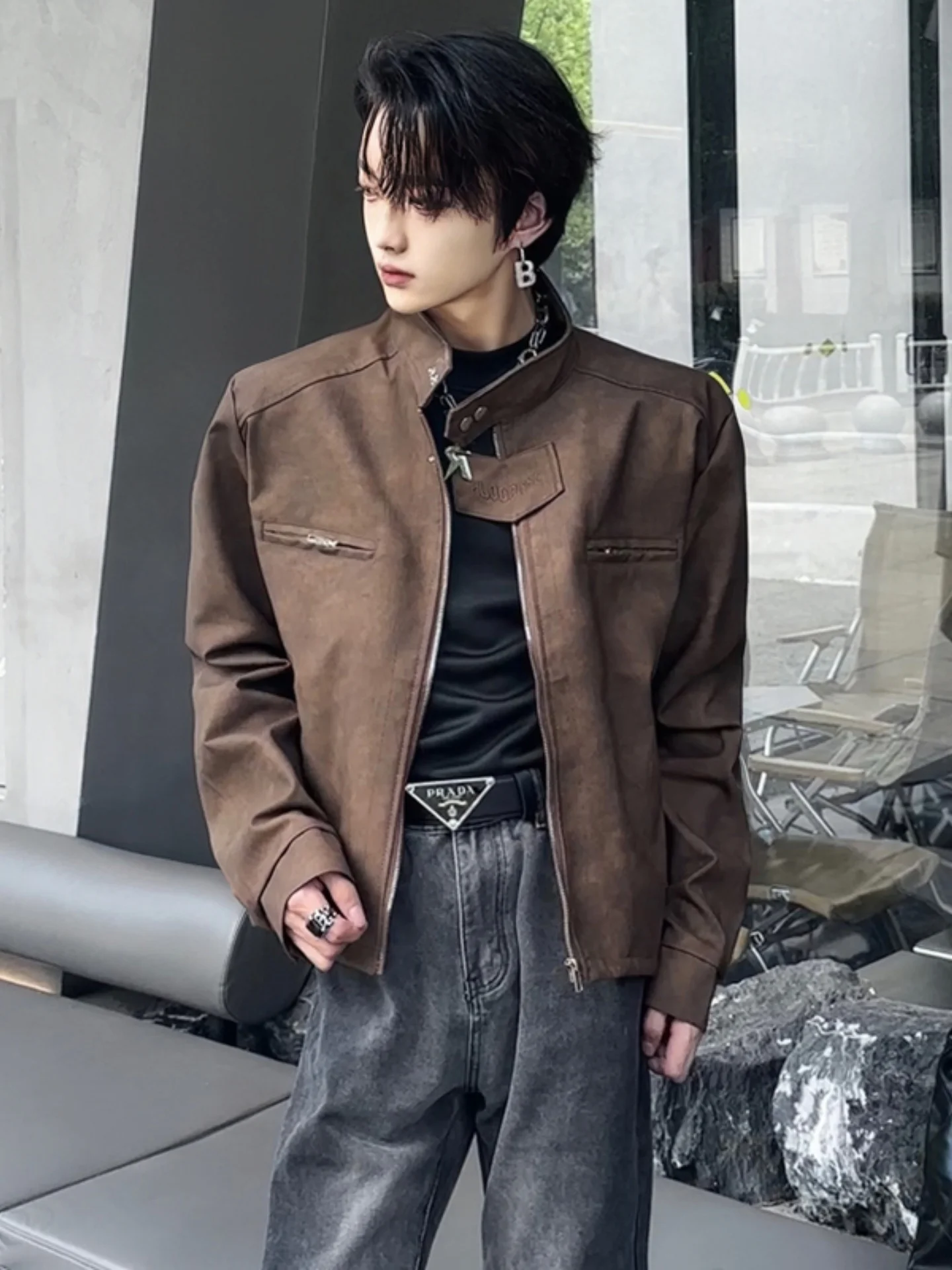 

Коричневая кожаная куртка-бомбер для мужчин: повседневная, винтажная, с отложным воротником, модная уличная одежда для весны, осени и зимы