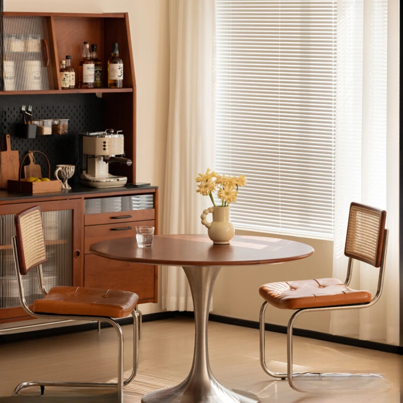 

Nordic Retro Dining Room Sets Home Dining Table Solid Wood Small Apartment Designer Light Luxury Round Table Mesa De Cocina