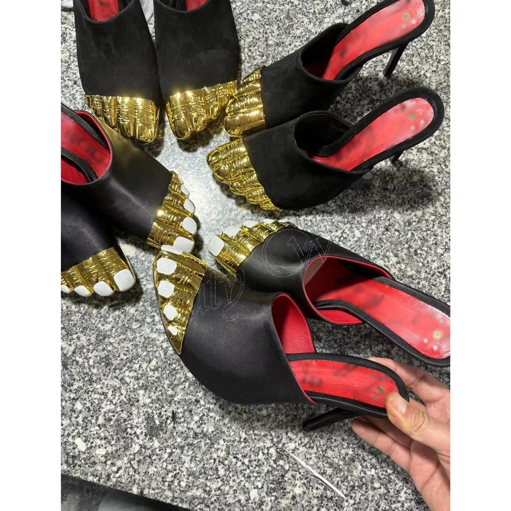 

Gold Five-fingered Slippers Strange Style Gold Toe Fashion Shoes Runway High Heel Shoes for Women Heels 2023 Zapatillas Mujer