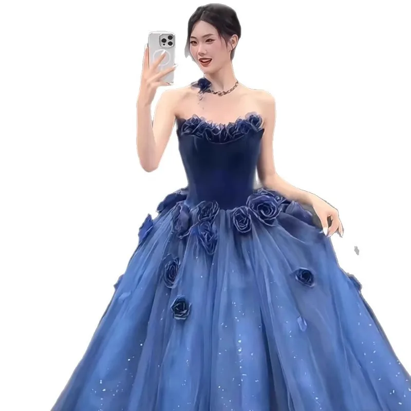 فستان سهرة فاخر باللون الأزرق بمزاج اجتماعي وخفيف الوزن للنساء، فستان كبير للتخسيس والولائم للعام الجديد بدون حمالات