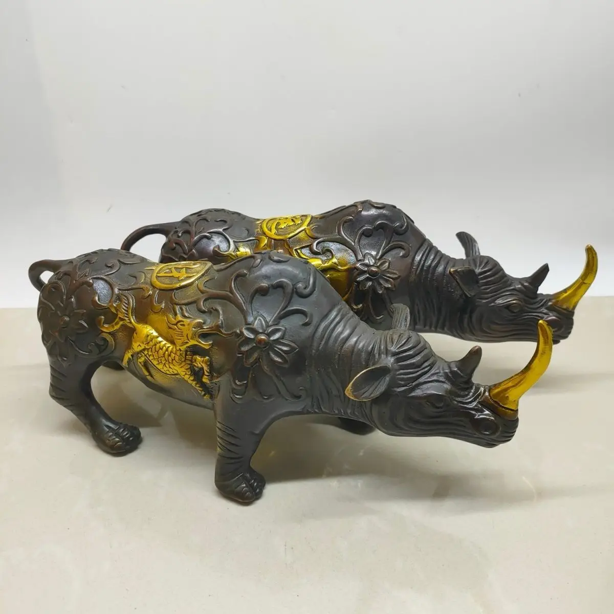 Rhino, ornament, pure copper, copper ware decoration, copper bull lucky opening gifts, home crafts, antique decoration