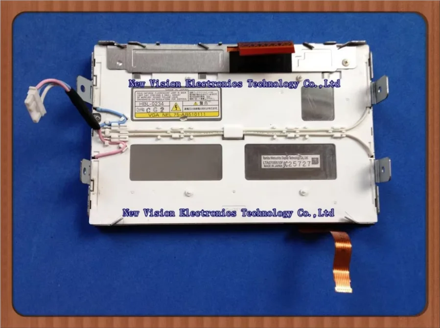 

LTA070B510F 7 inch Original 8 wires With touch screen LCD display for Car GPS Navigation