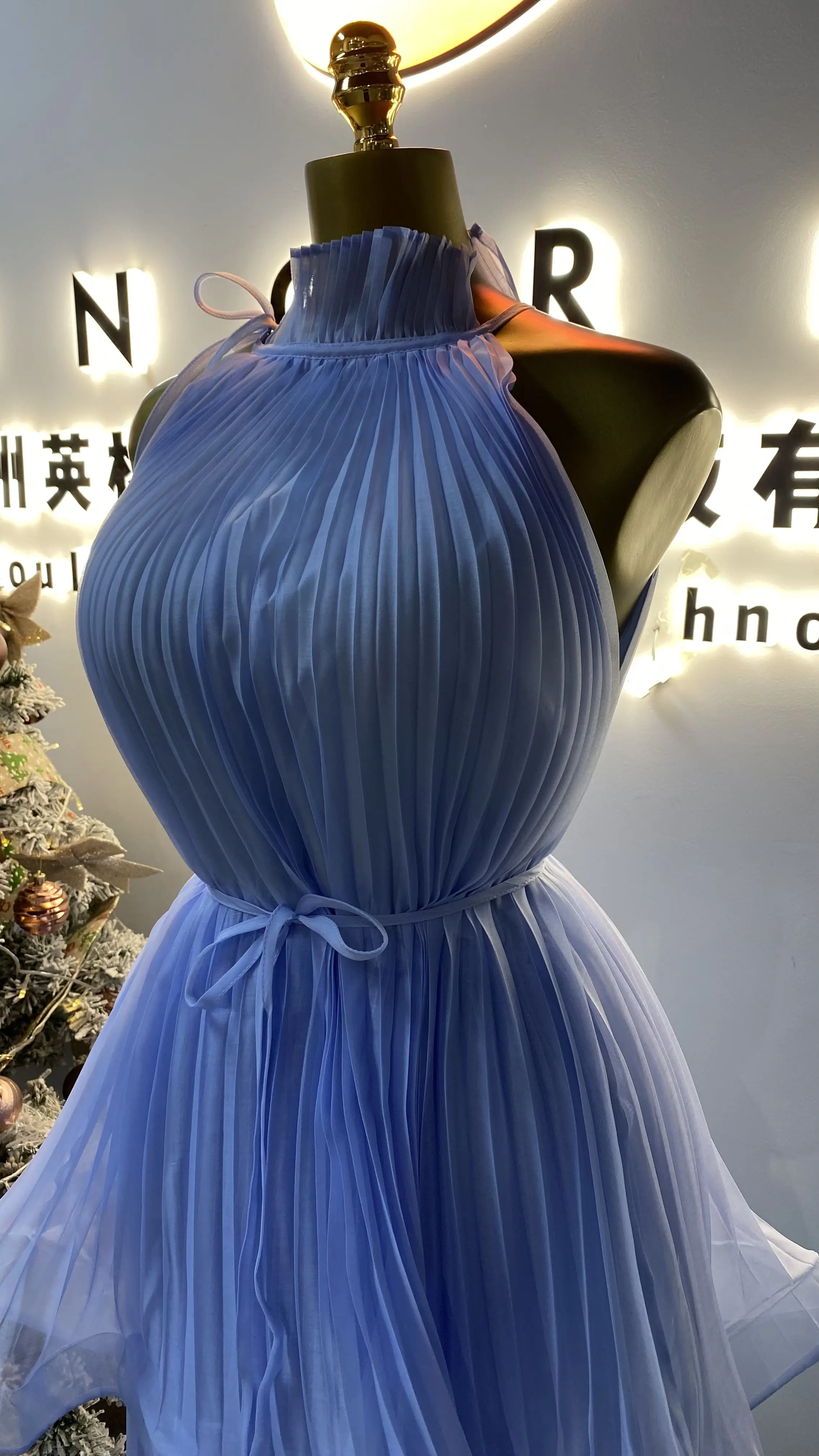 فستان نسائي للربيع/الصيف مصمم أزياء بدون أكمام وكشكشة ذات طبقات مطوي - GZXX116 #4